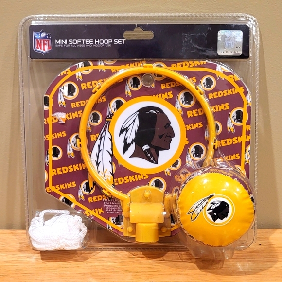 Washington Redskins Mini Softee Basketball Hoop Soft Ball Set New Vintage NFL - Picture 1 of 9